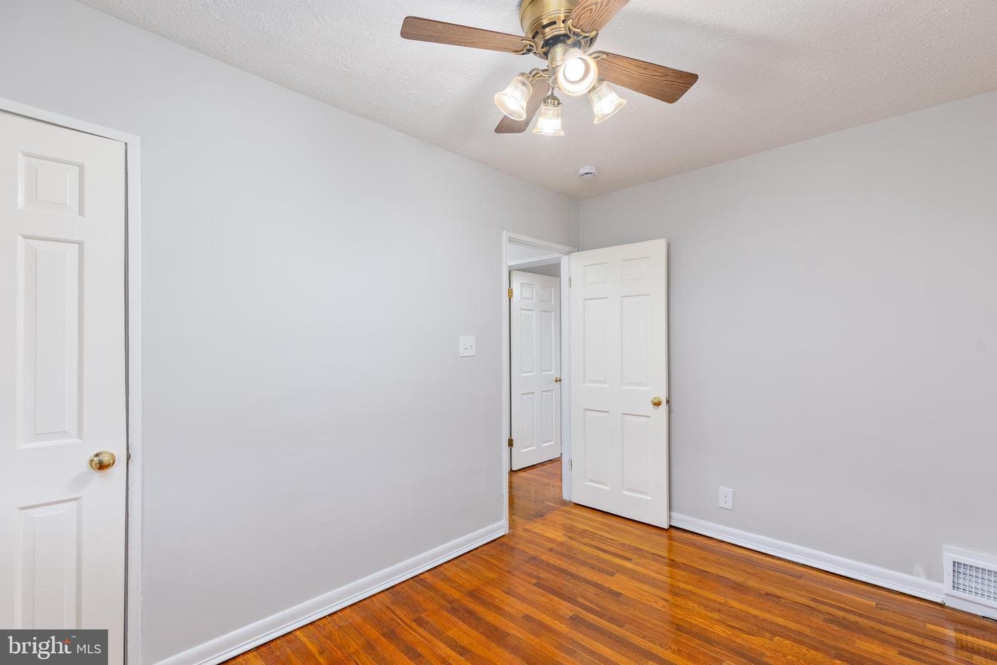3816 10th Street photo 16