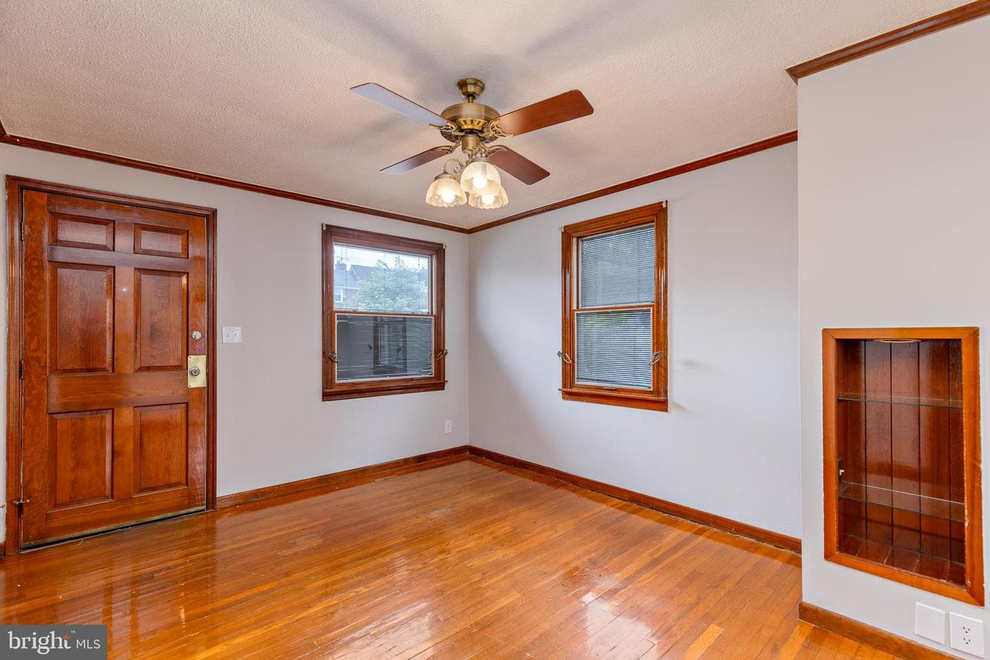 3816 10th Street photo 4