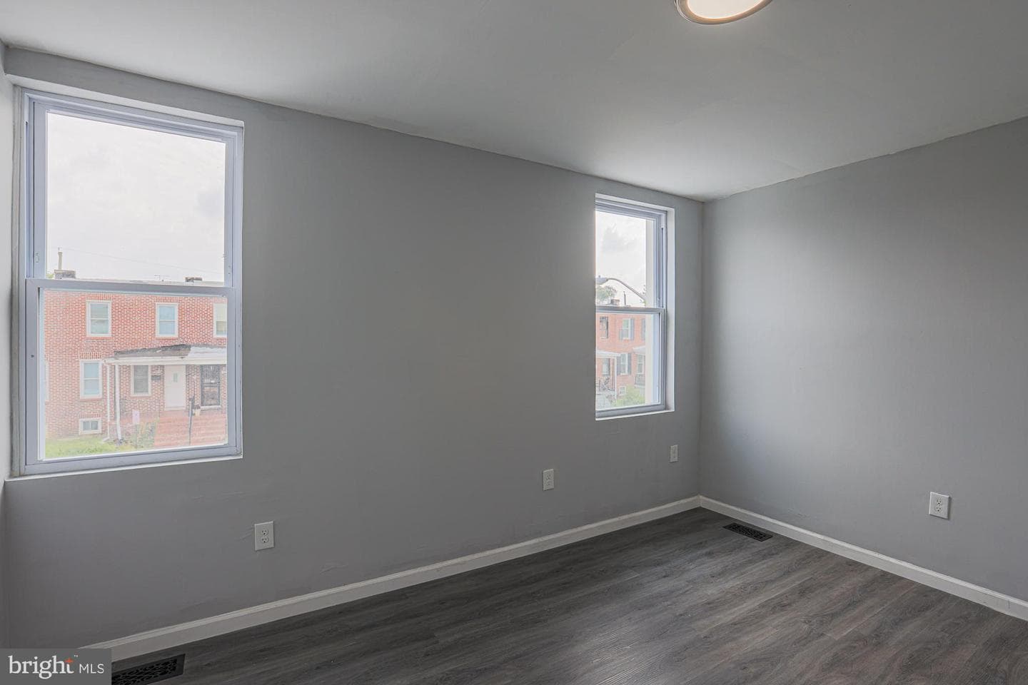 3300 Elmley Avenue photo 41