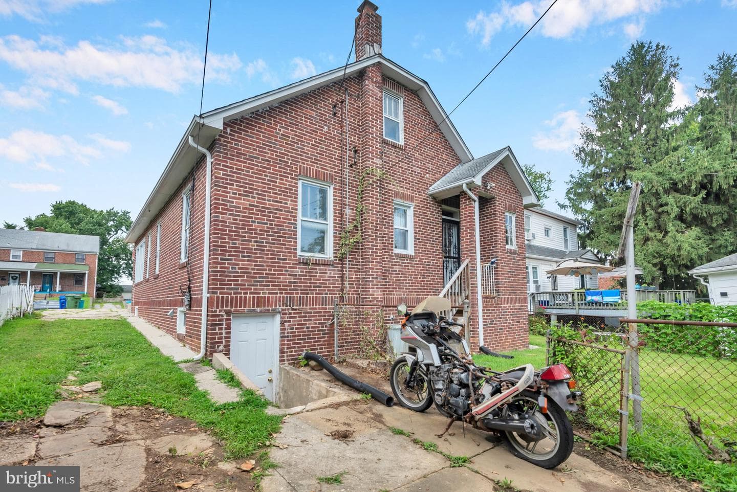 2505 Oakley Avenue photo 34