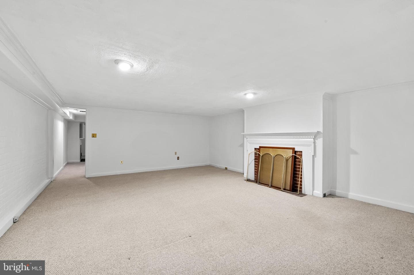 1431 Park Avenue photo 41