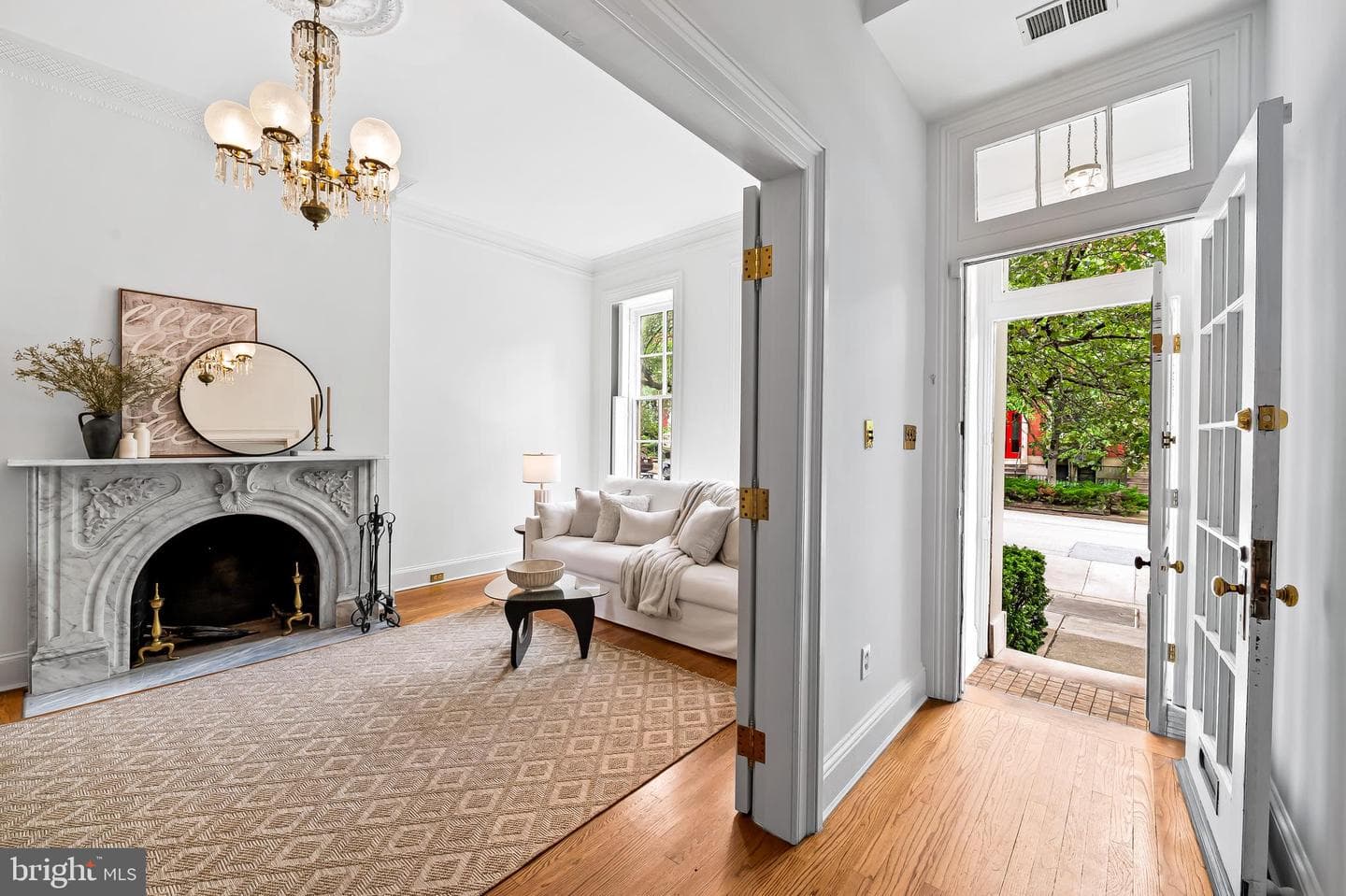 1431 Park Avenue photo 6