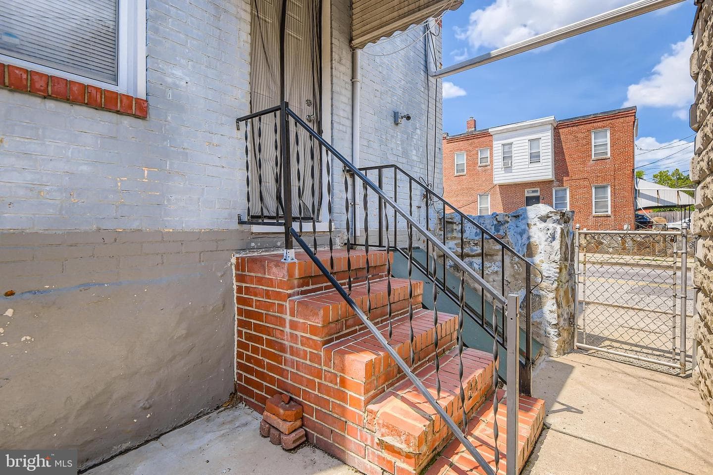 3300 Dudley Avenue photo 27