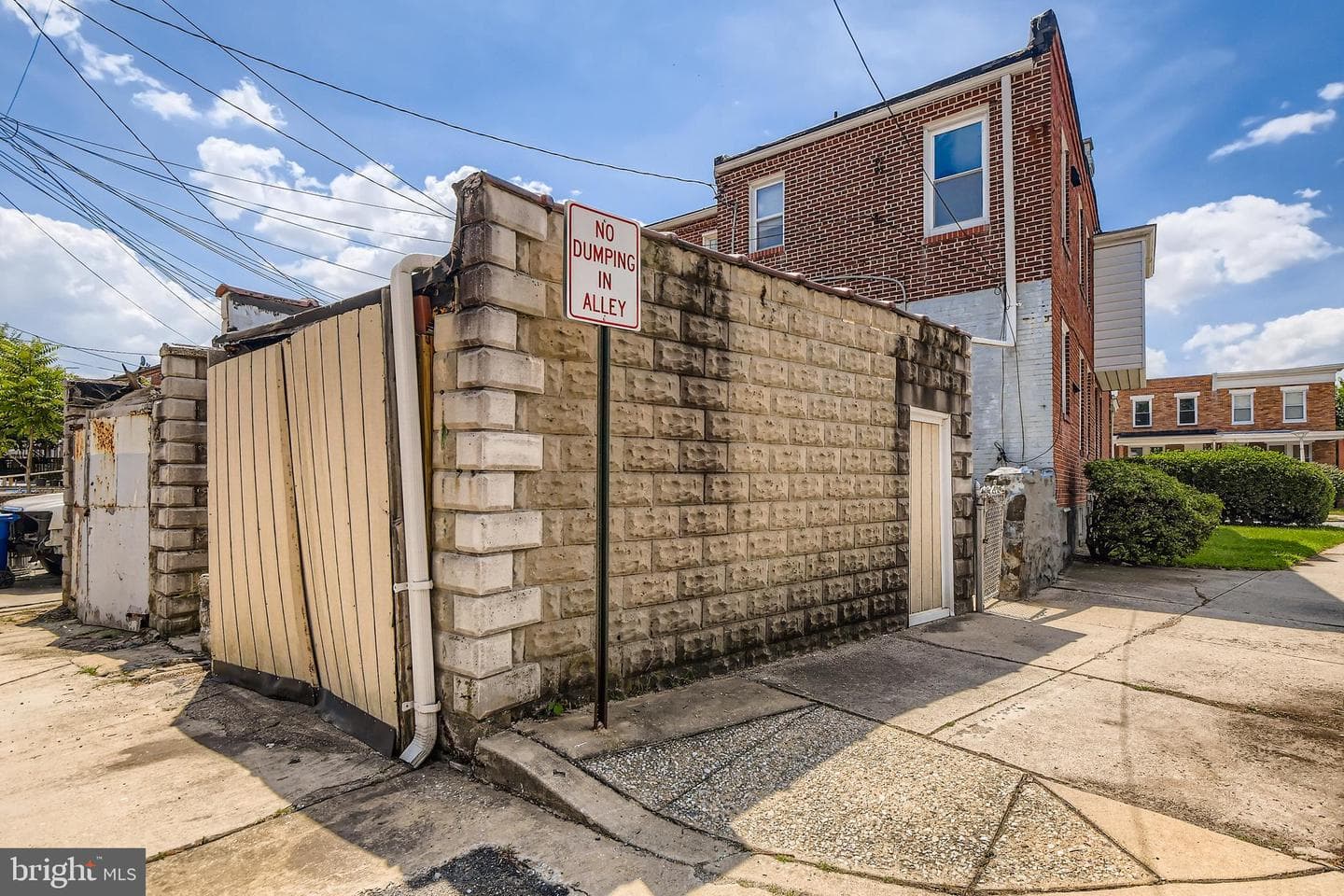 3300 Dudley Avenue photo 31
