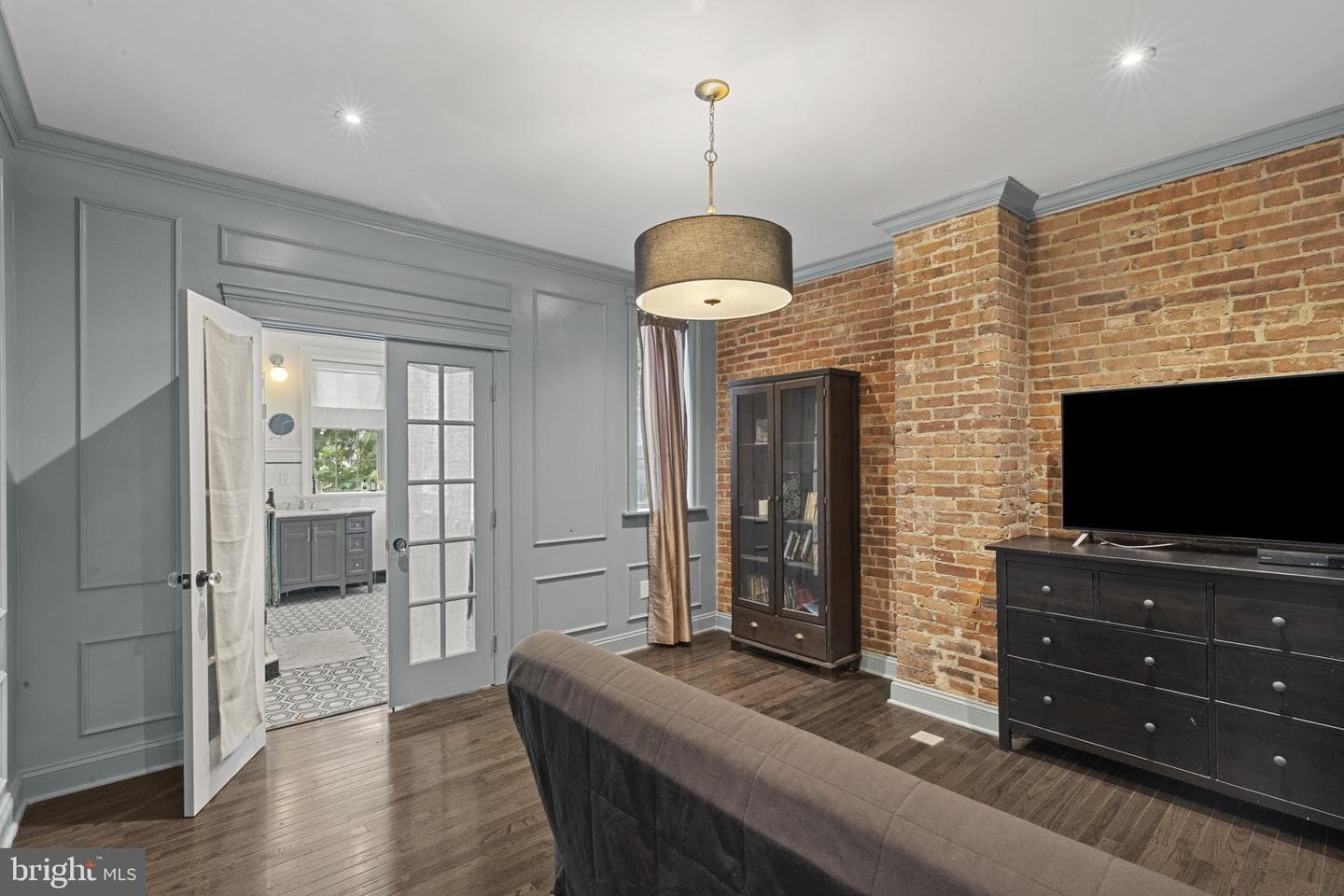 420 E Biddle Street photo 22