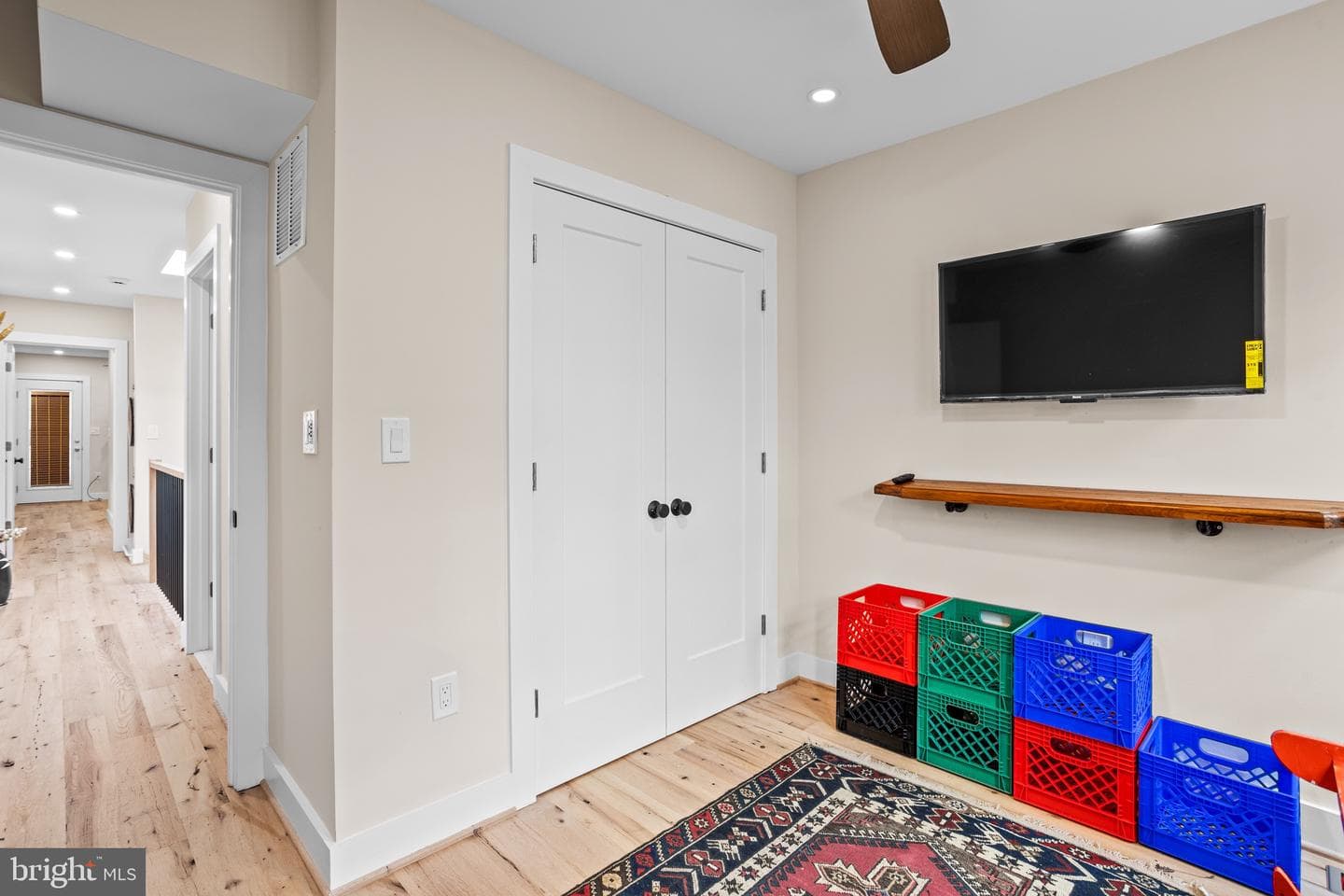 1612 Mchenry Street photo 22