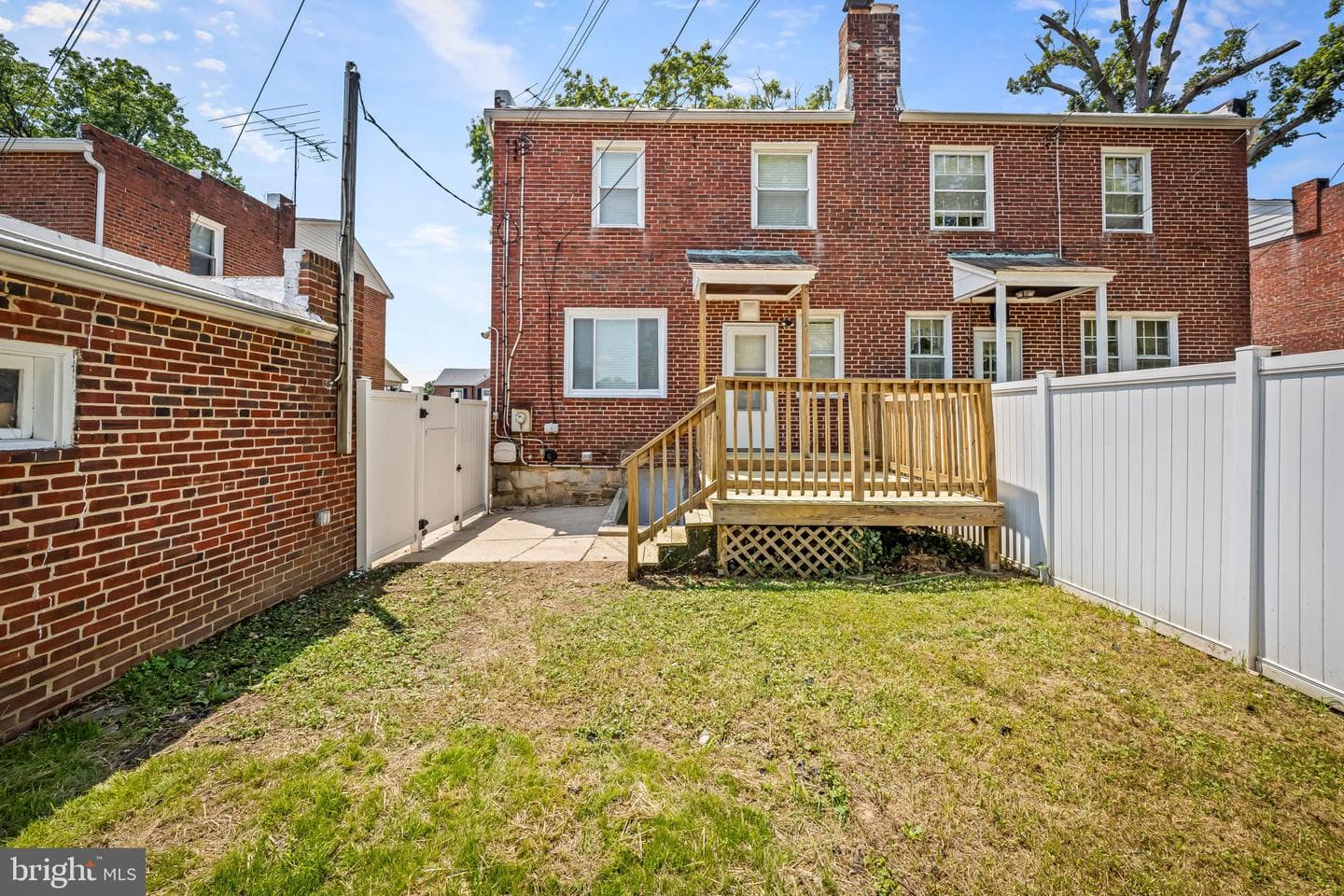2828 Harview Avenue photo 33
