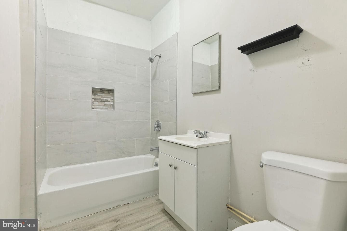4408 Towanda Avenue photo 16