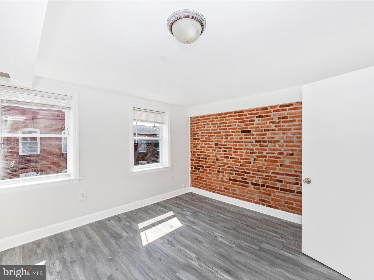 508 Wyeth Street photo 34