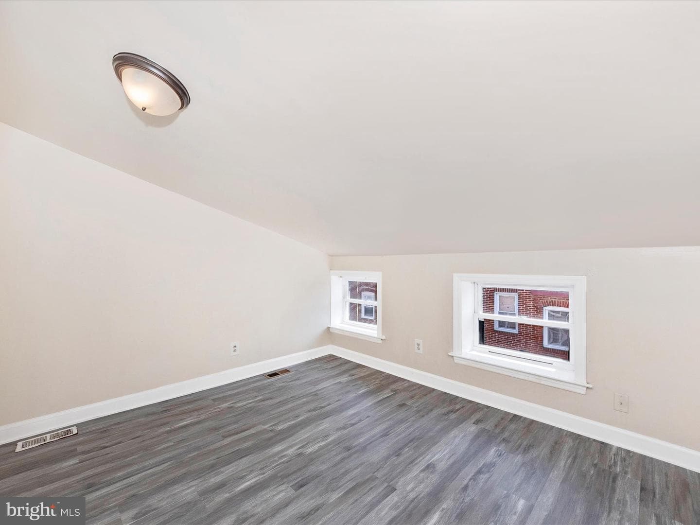 508 Wyeth Street photo 39