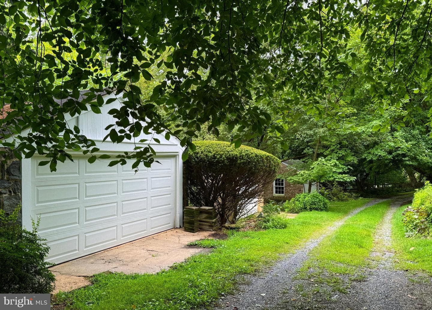 2436 Pickwick Road photo 56