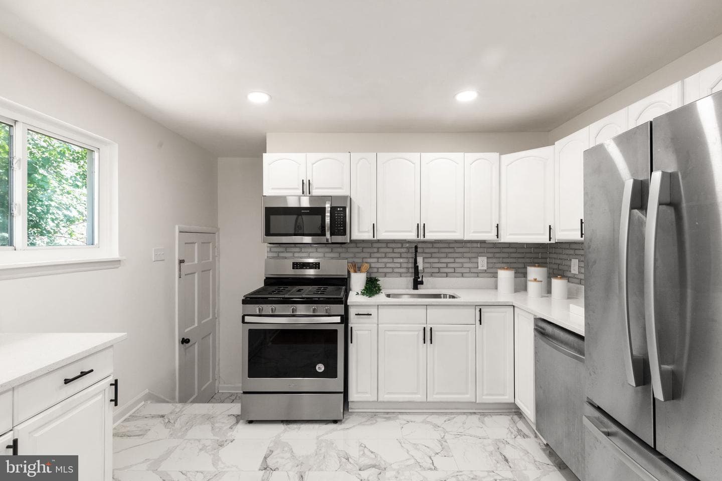 5807 Pimlico Road photo 13