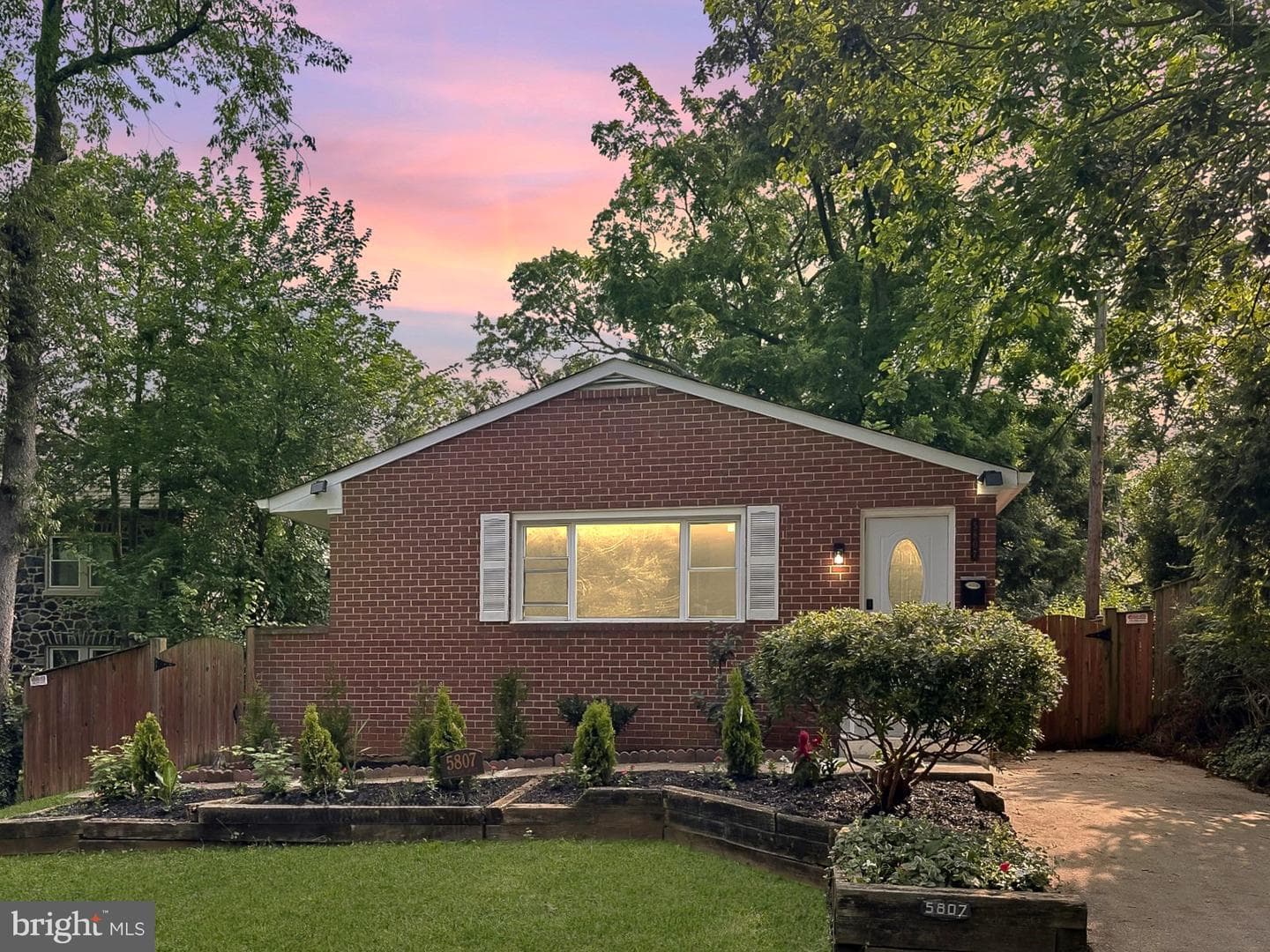 5807 Pimlico Road photo 3