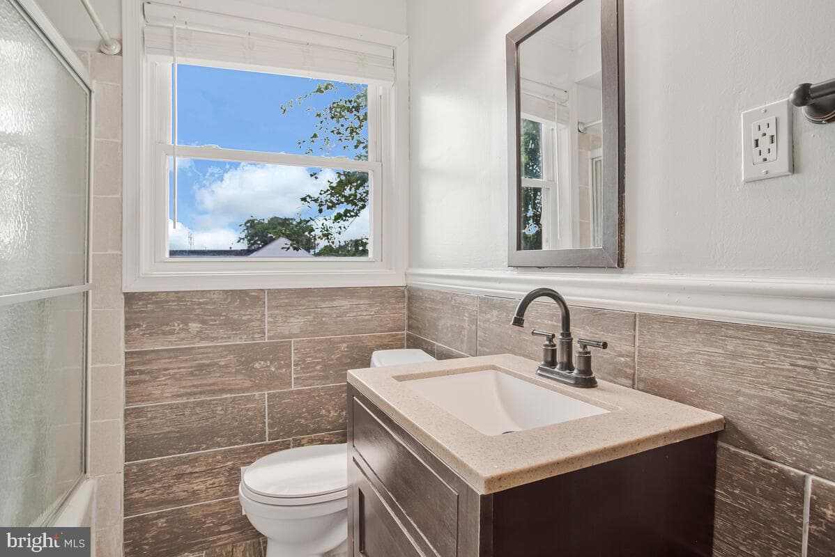 4802 Bowland Avenue photo 24