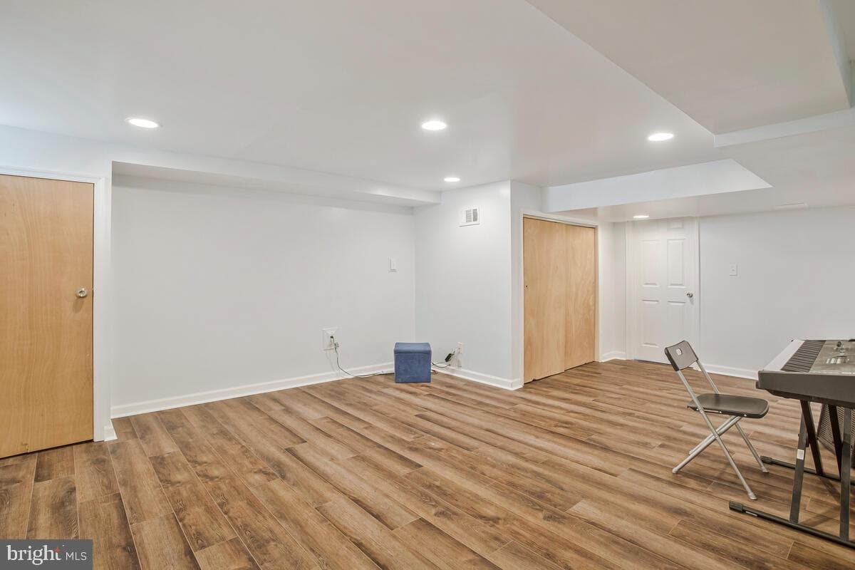 4802 Bowland Avenue photo 26