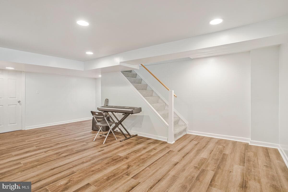4802 Bowland Avenue photo 27