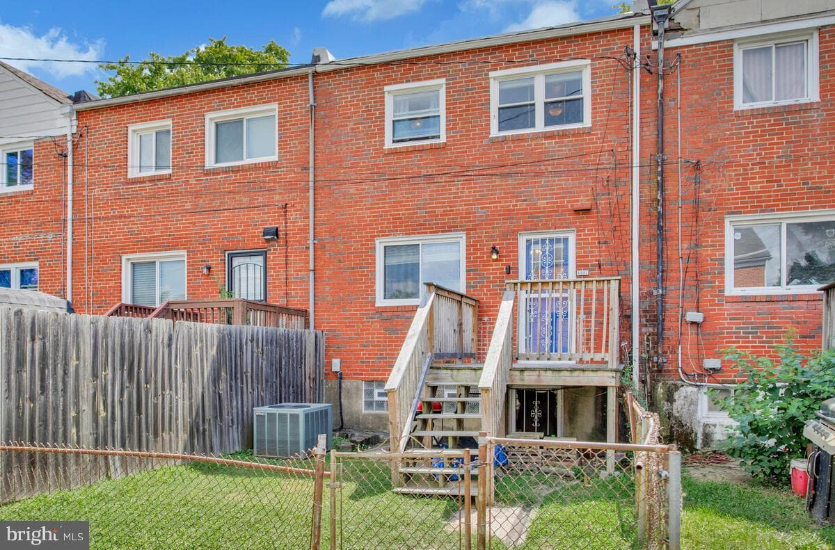 4802 Bowland Avenue photo 33