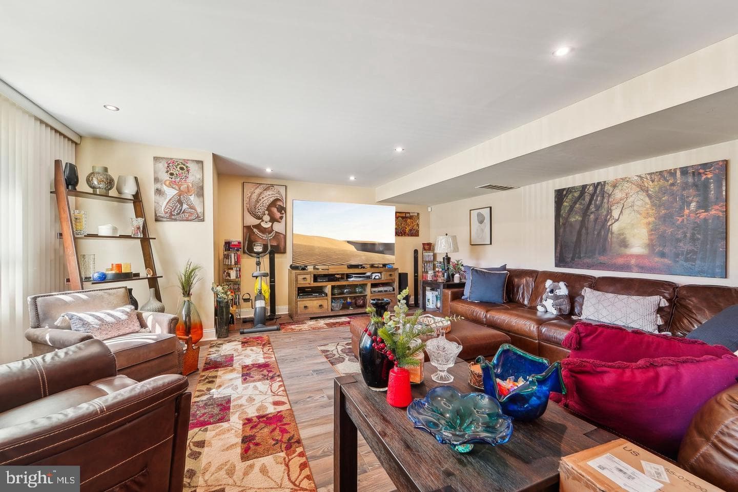 3631 Glengyle Avenue #6a photo 5