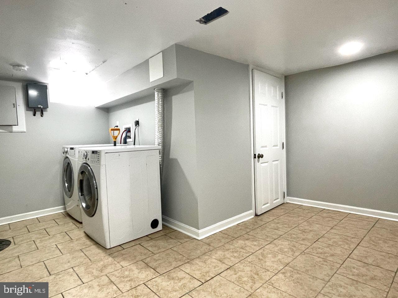 15 Kresson Street N photo 13