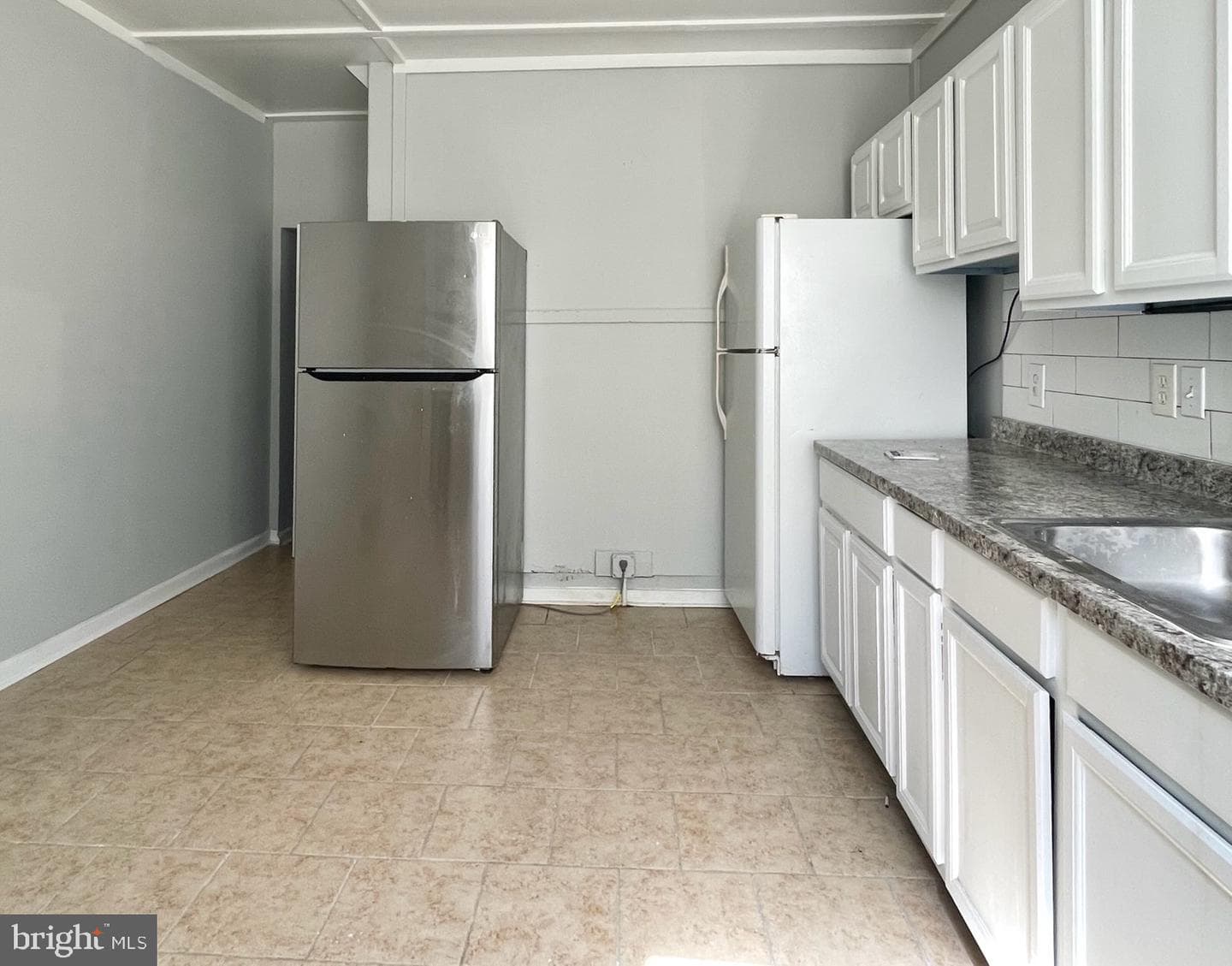 15 Kresson Street N photo 4