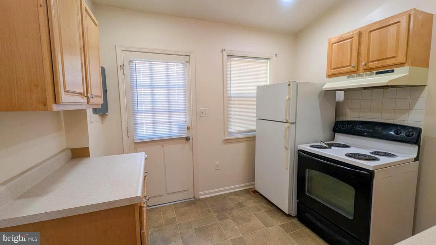 209 Penn Street photo 7