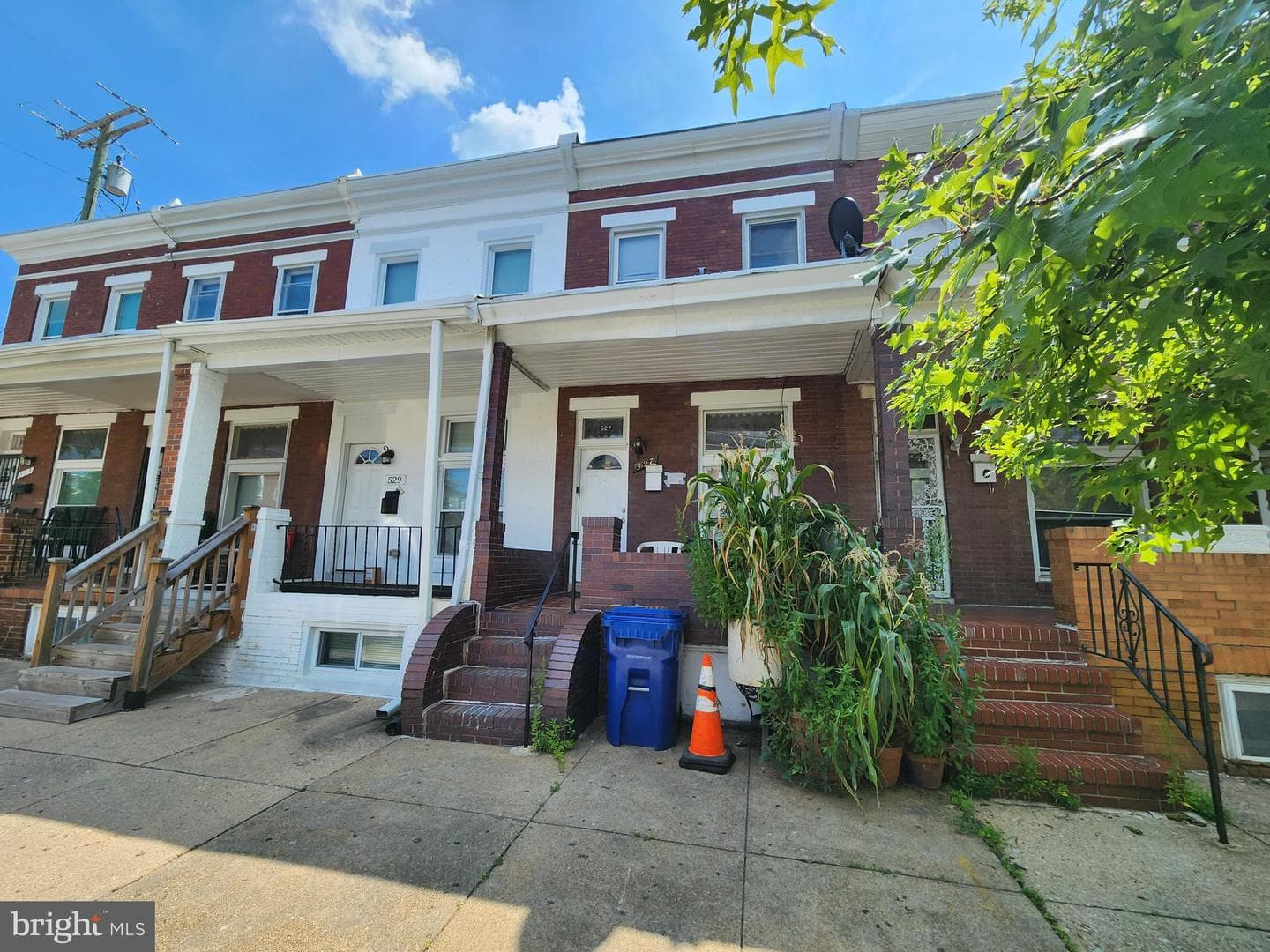 527 N Potomac St photo 3