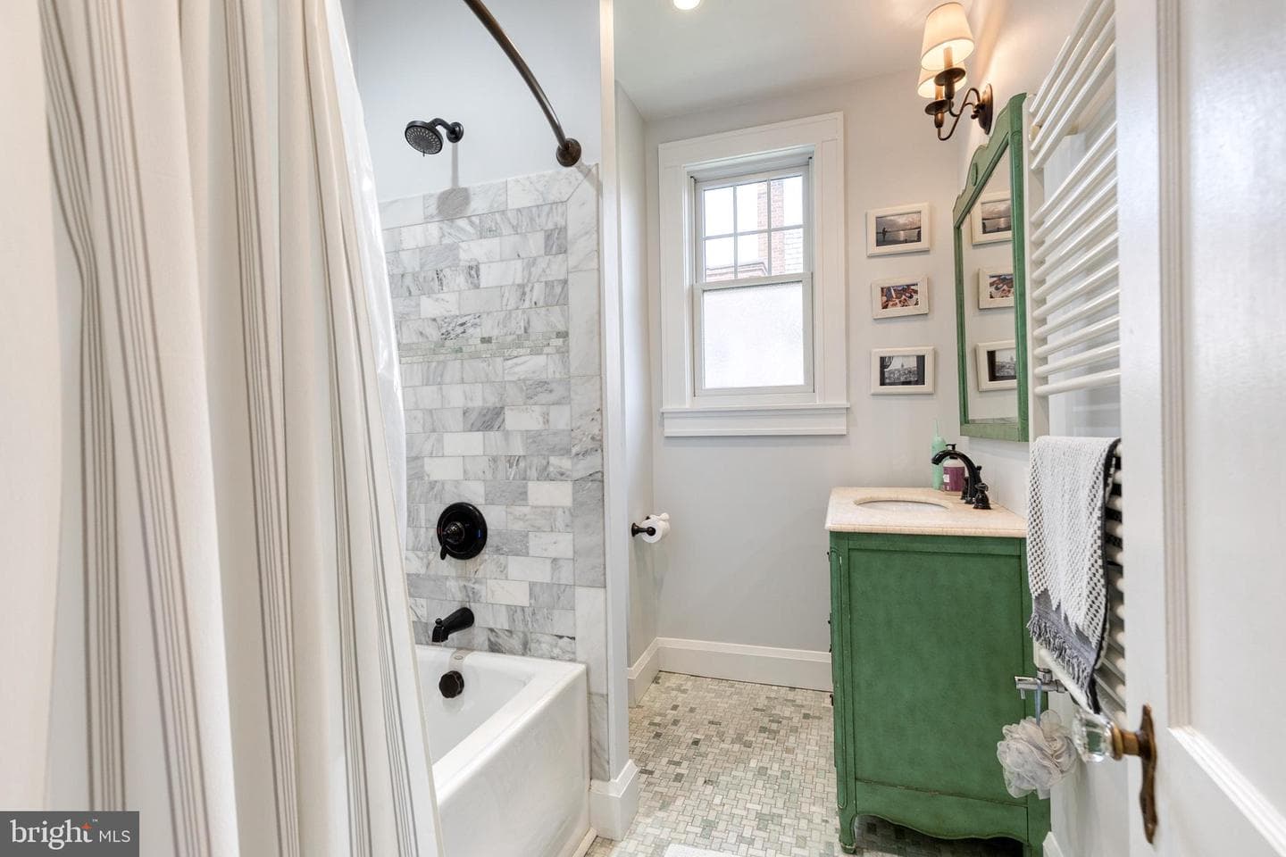 2223 Pelham Avenue photo 39