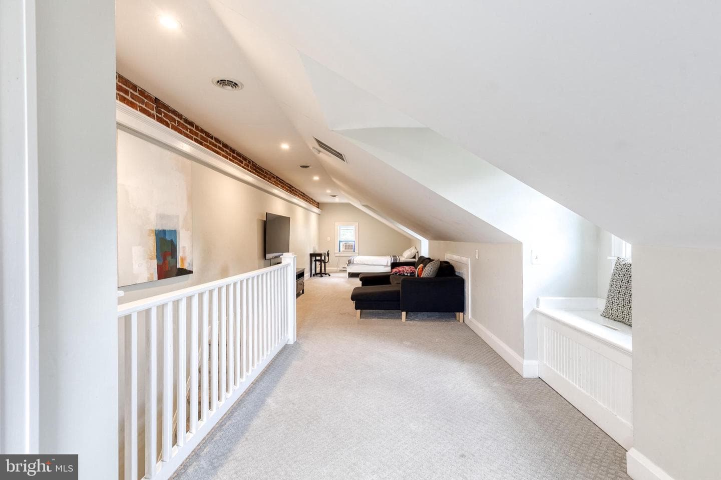 2223 Pelham Avenue photo 40