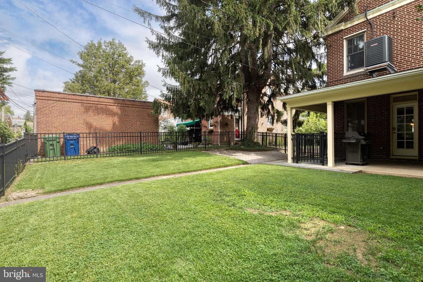 2223 Pelham Avenue photo 45