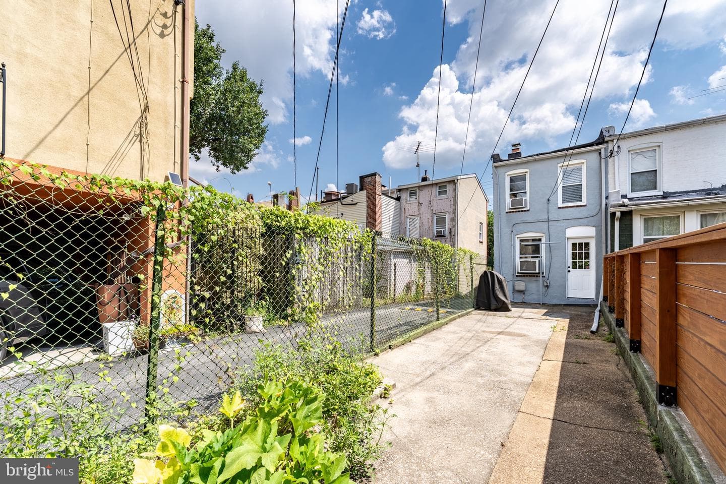 420 E Cross Street E photo 13