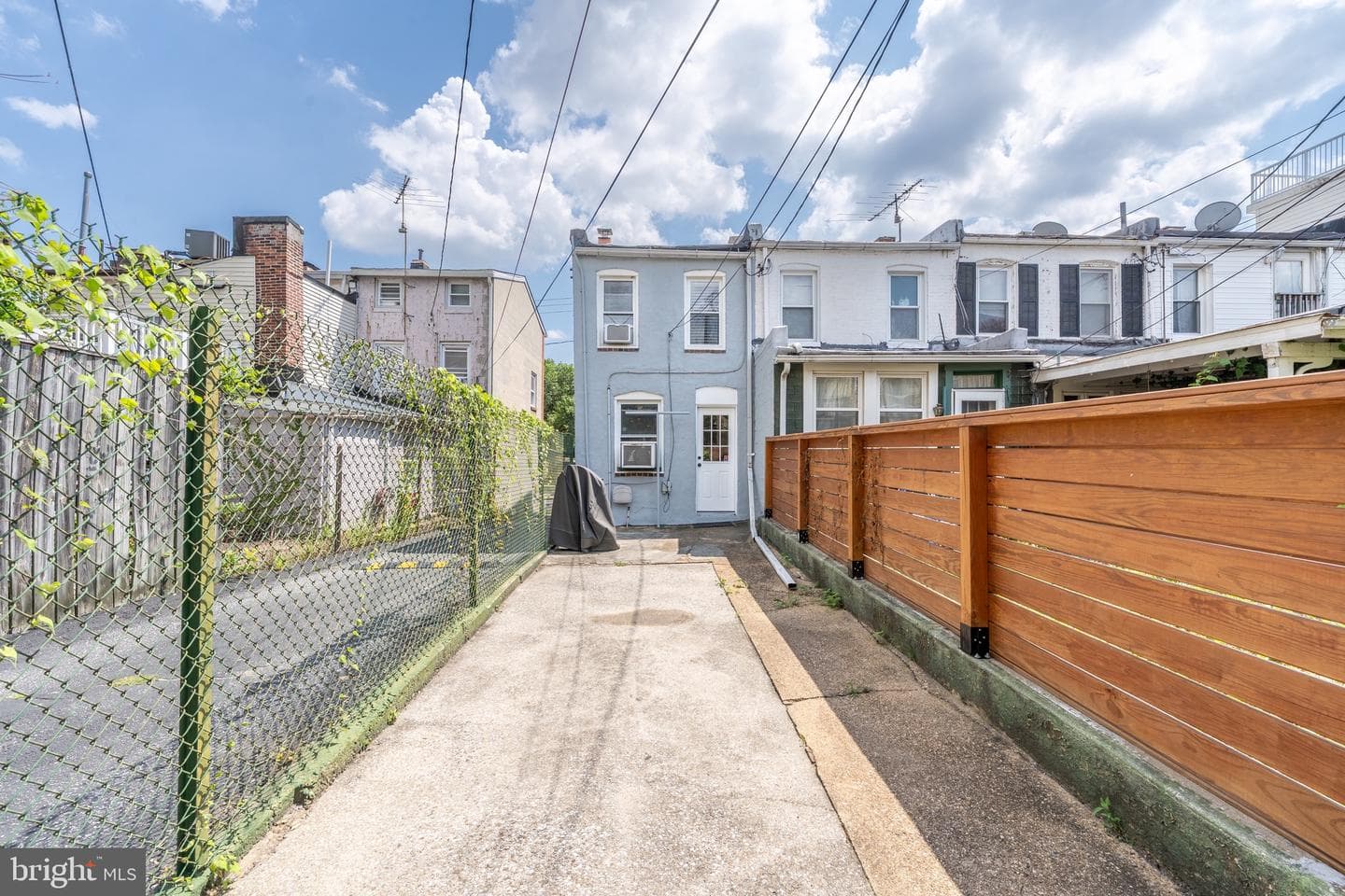420 E Cross Street E photo 14