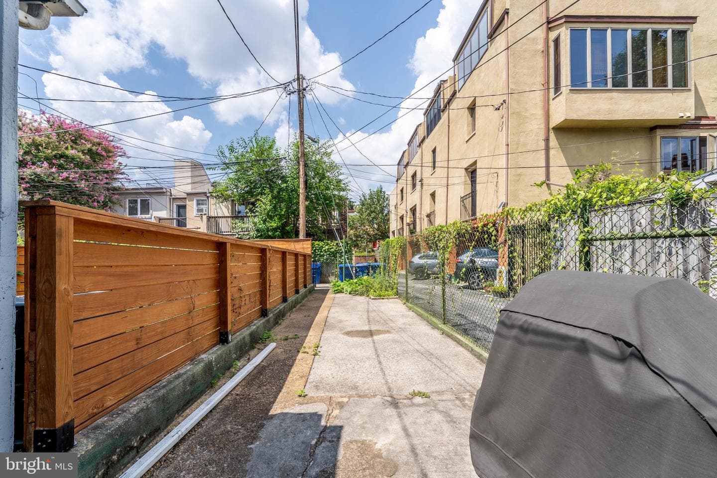 420 E Cross Street E photo 15