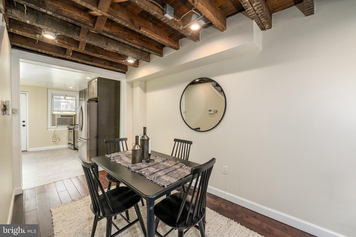 420 E Cross Street E photo 6