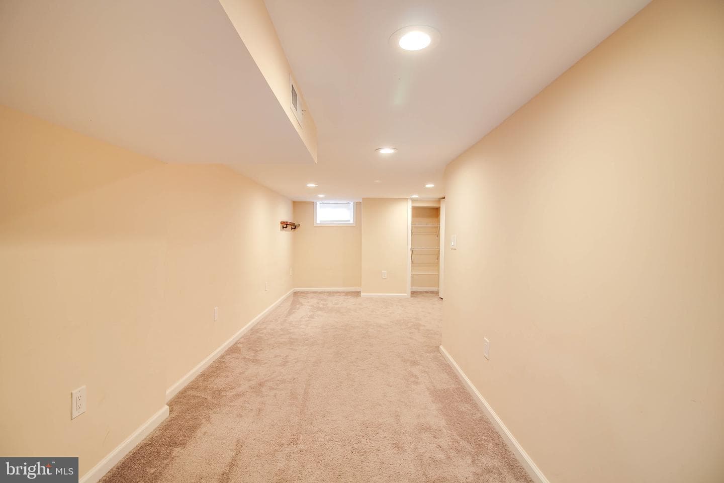 128 N Curley Street photo 30