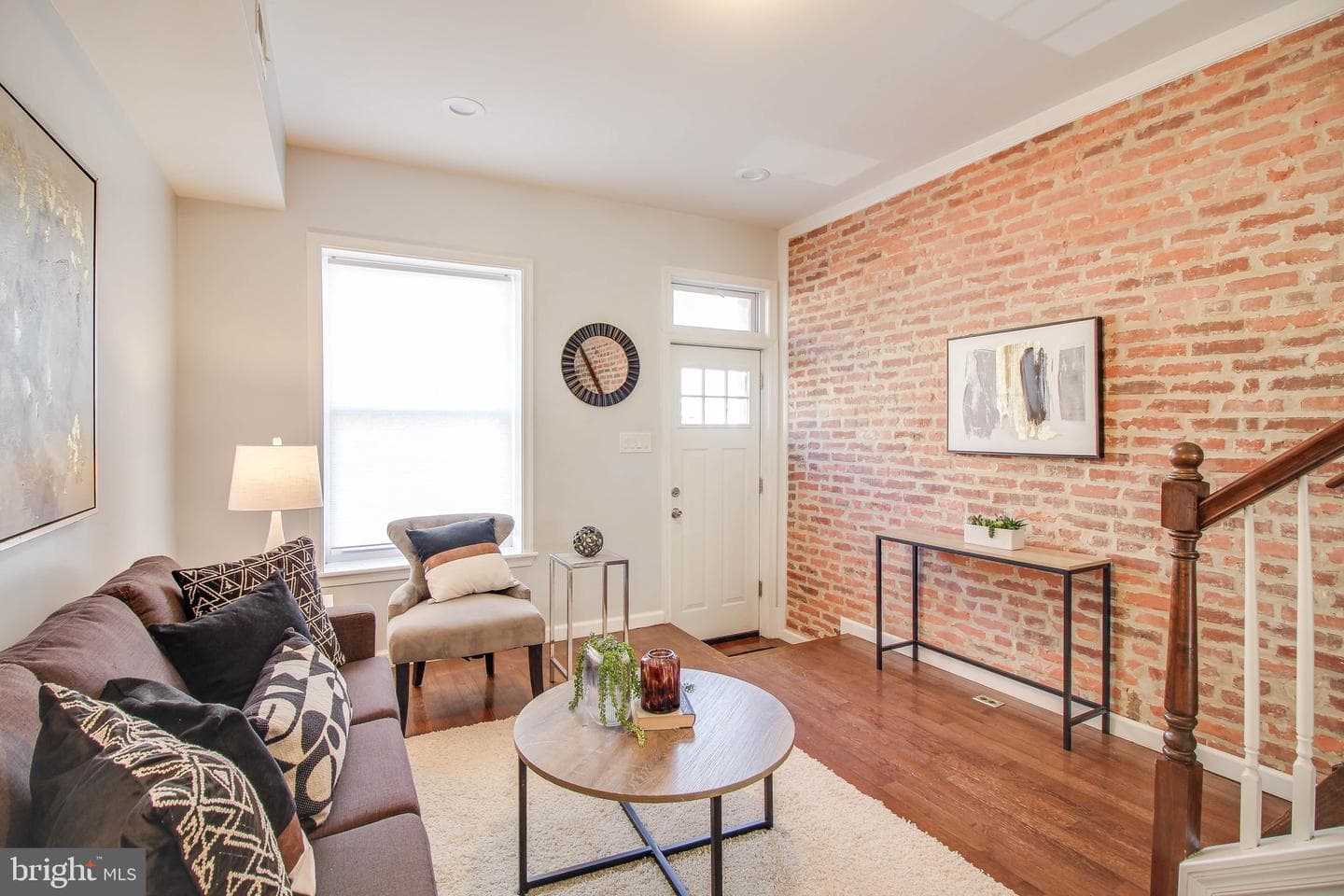 128 N Curley Street photo 4