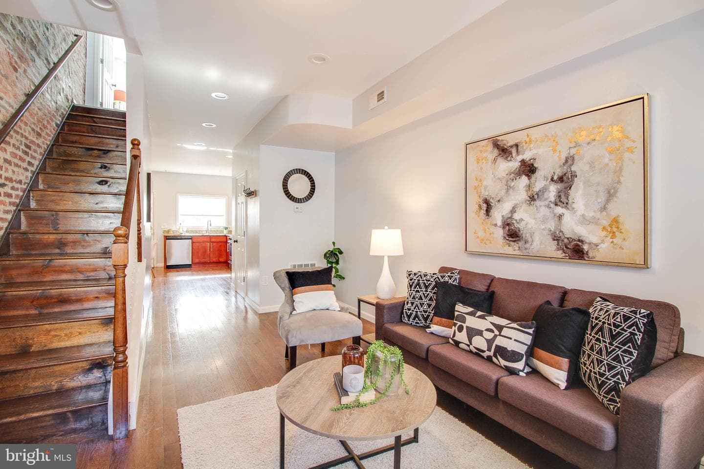 128 N Curley Street photo 6