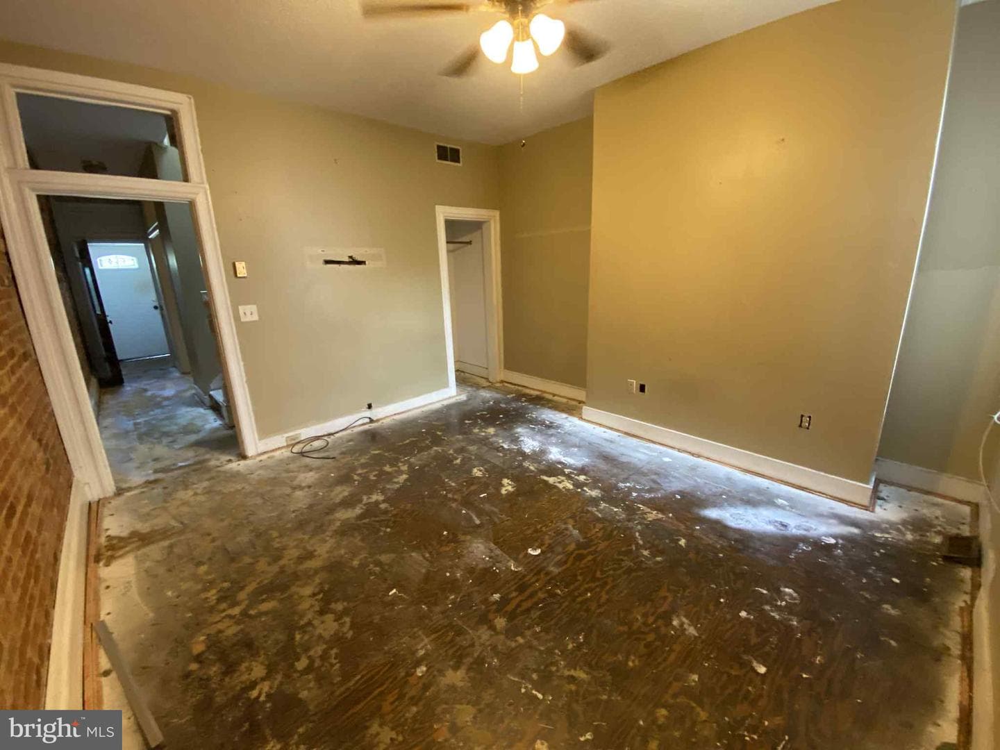 3907 Roland Avenue photo 7