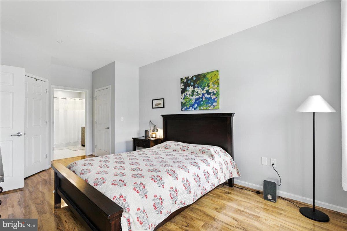 23 Pierside Drive #319 photo 17