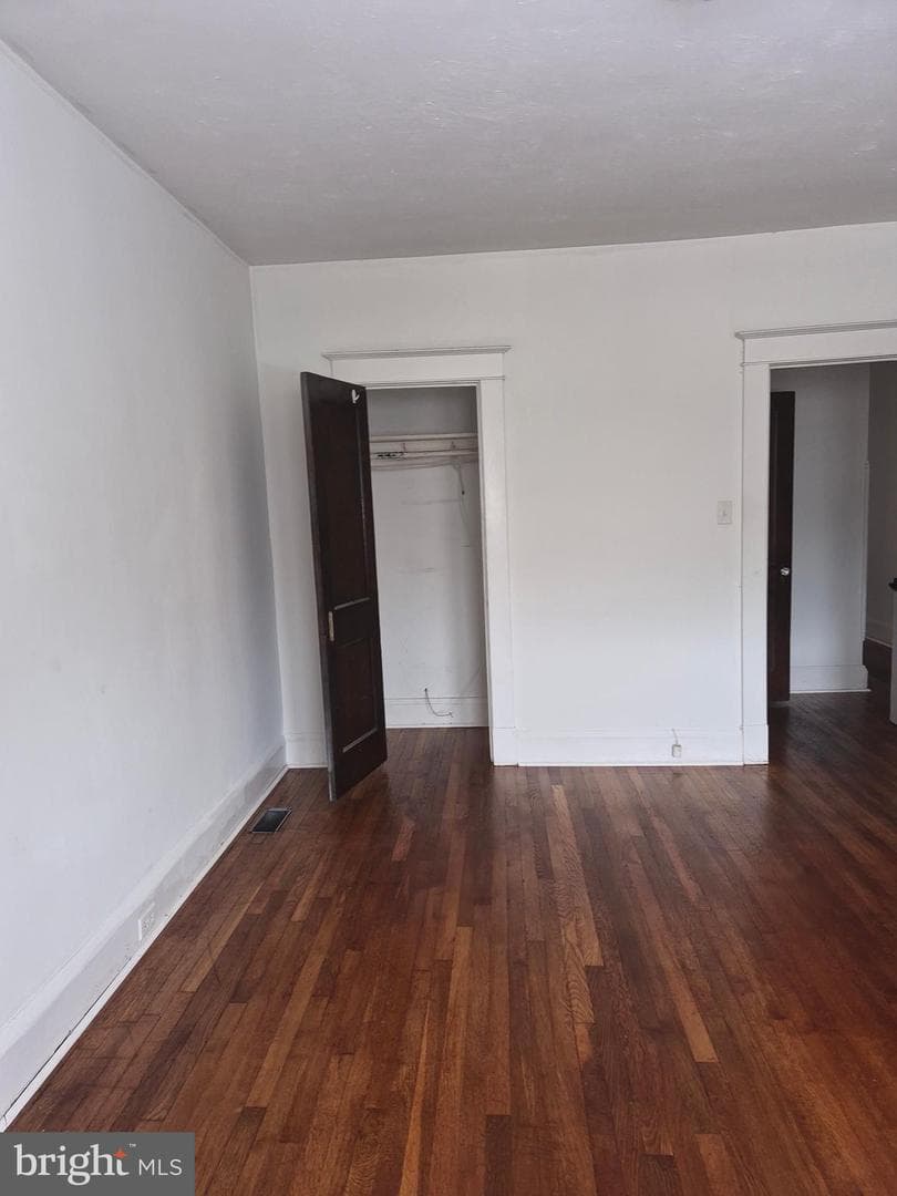 5104 Harford Road photo 12