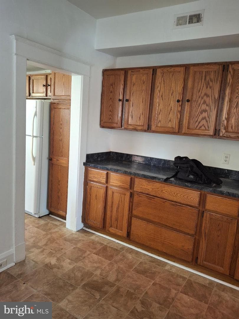 5104 Harford Road photo 22