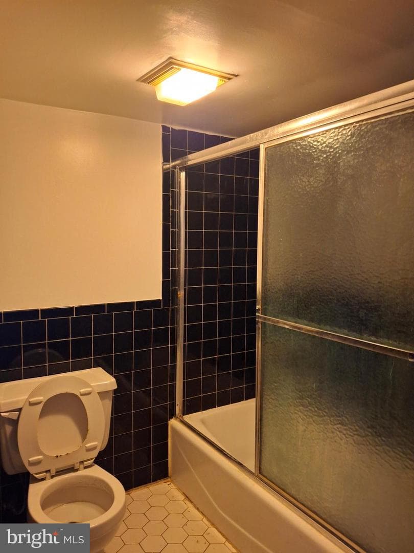5104 Harford Road photo 27