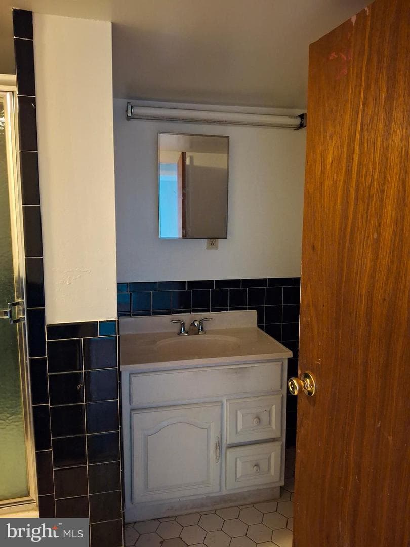 5104 Harford Road photo 28