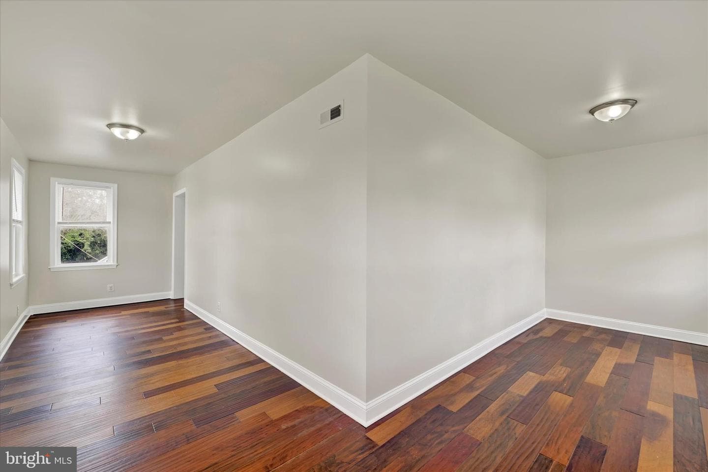 3403 Keene Avenue photo 5