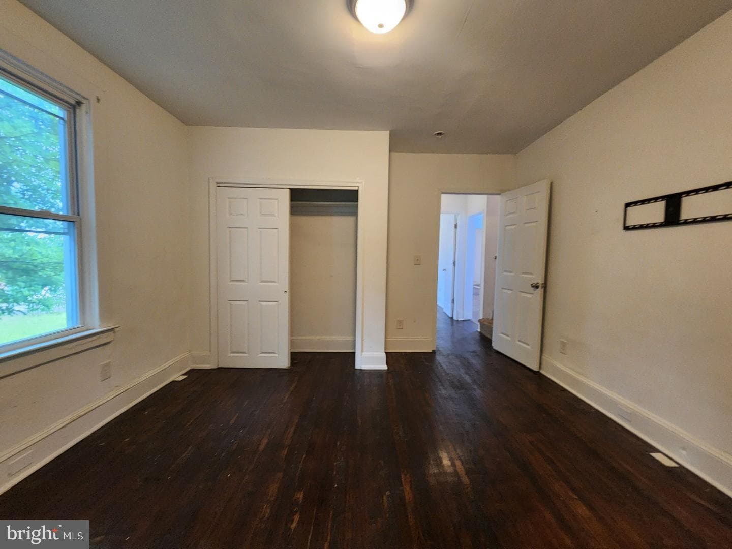 5107 Midwood Avenue photo 20