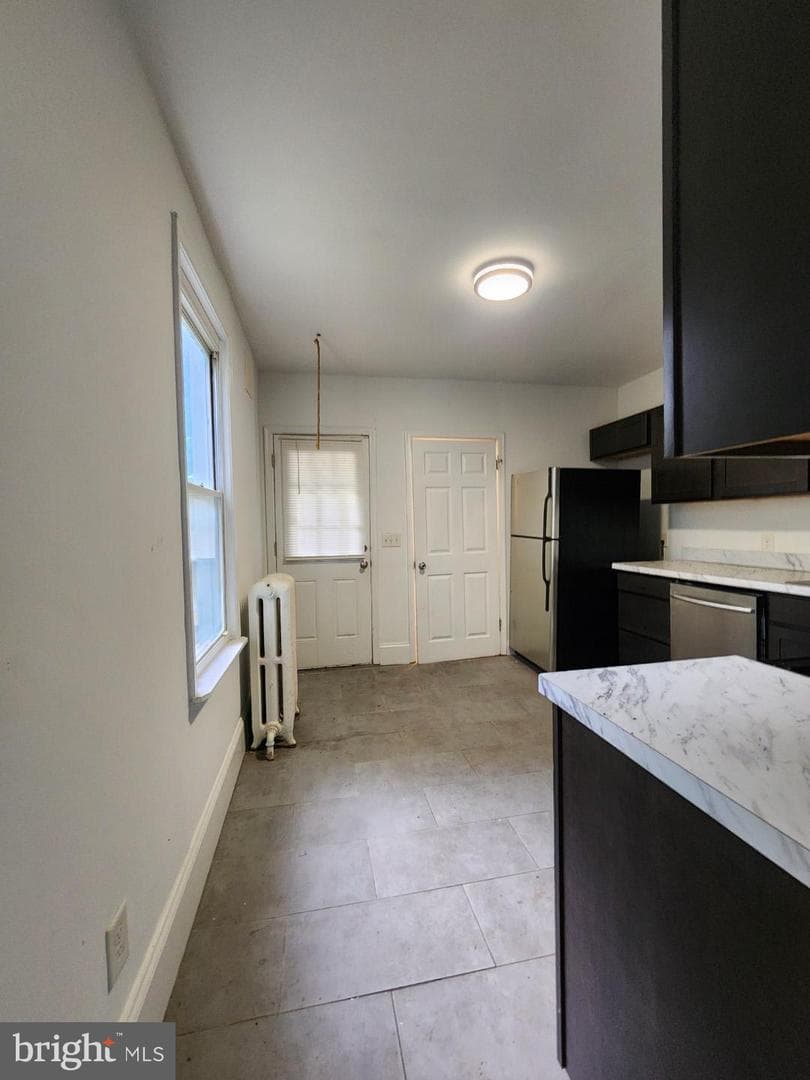 5107 Midwood Avenue photo 9