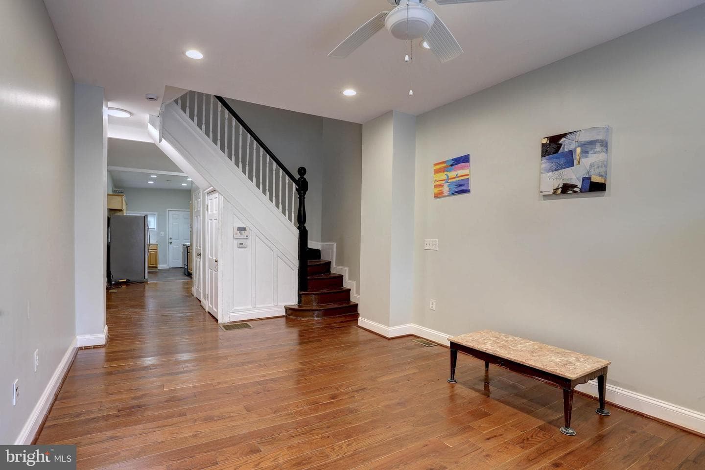 2321 Barclay Street photo 4