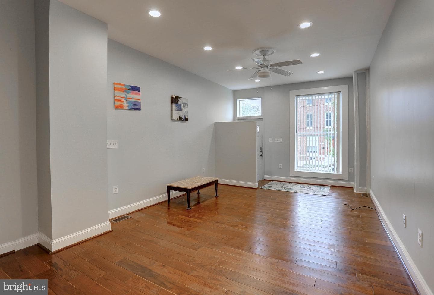 2321 Barclay Street photo 5