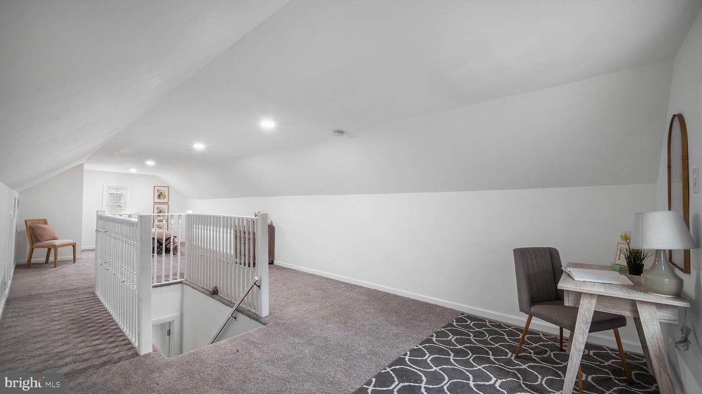 2818 Bauernwood Avenue photo 18