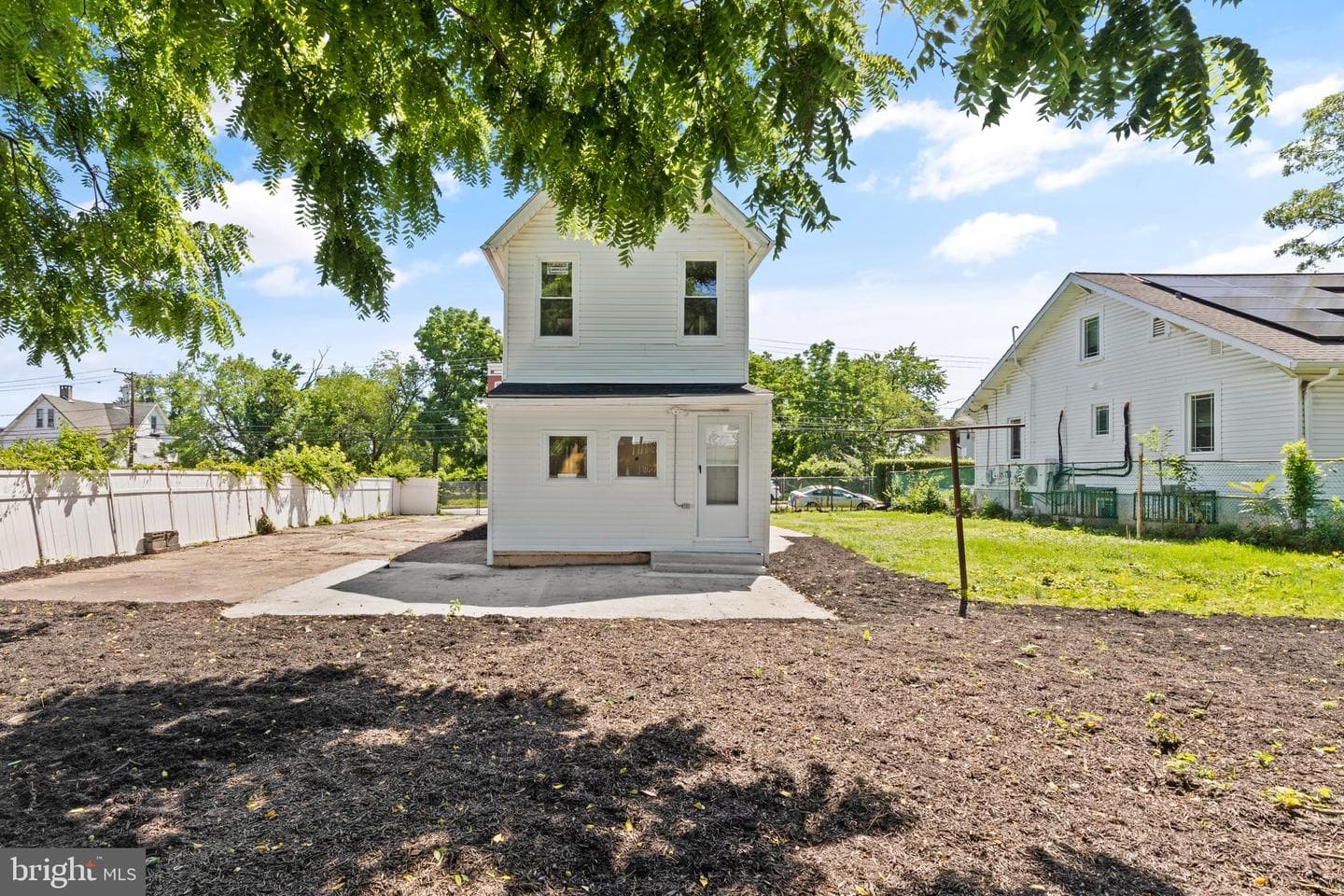 916 N Kresson Street photo 26