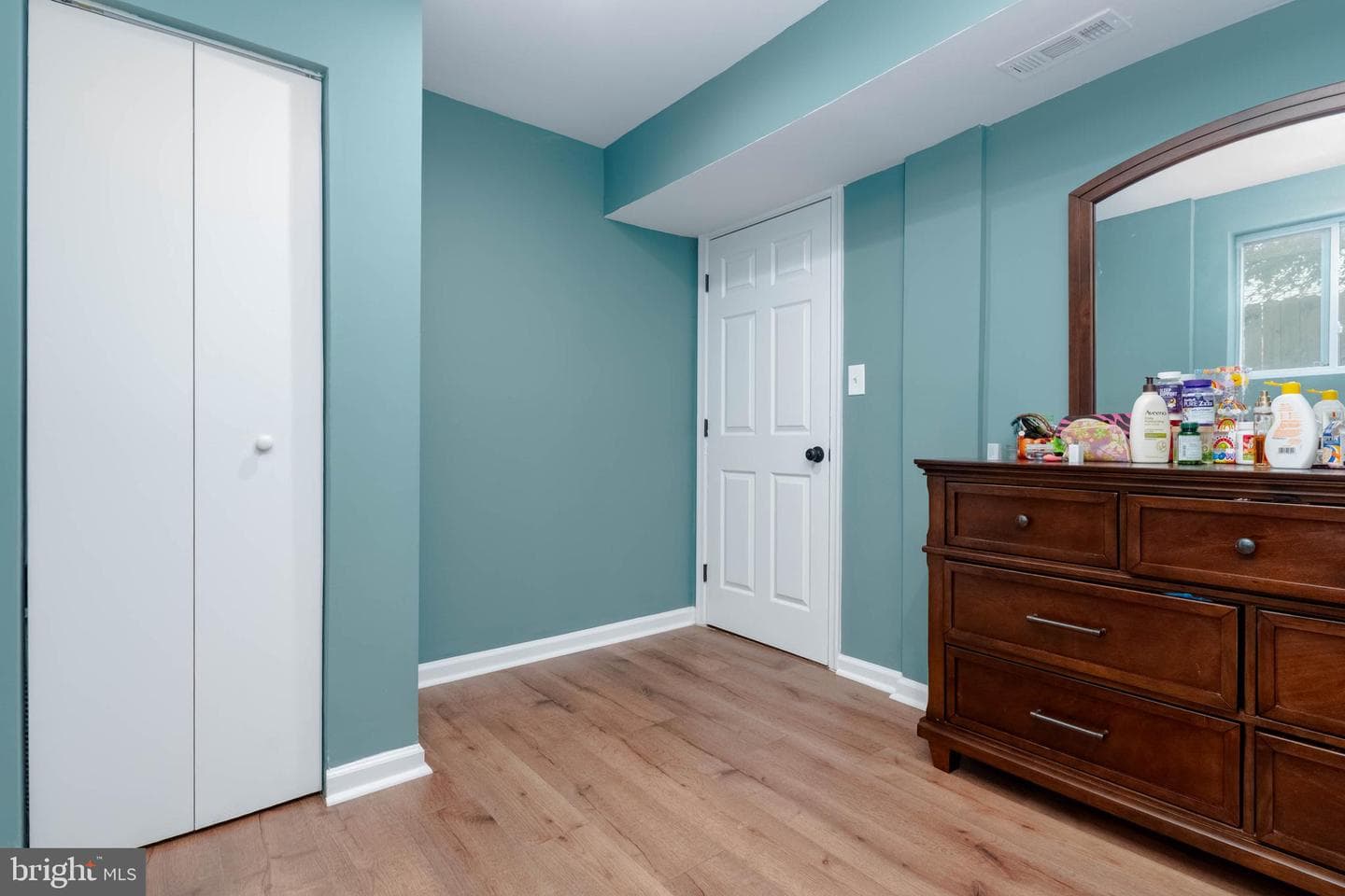 4017 Orchard Avenue photo 26